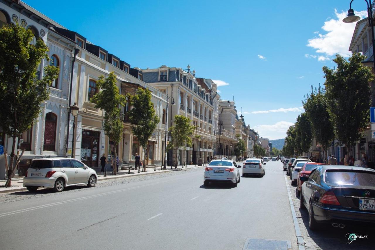 Coral Boutique Hotel Tbilisi ภายนอก รูปภาพ