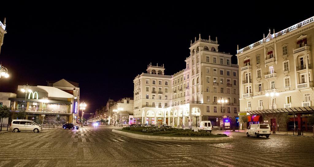 Coral Boutique Hotel Tbilisi ภายนอก รูปภาพ